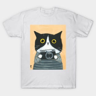 Photographer Kitty T-Shirt